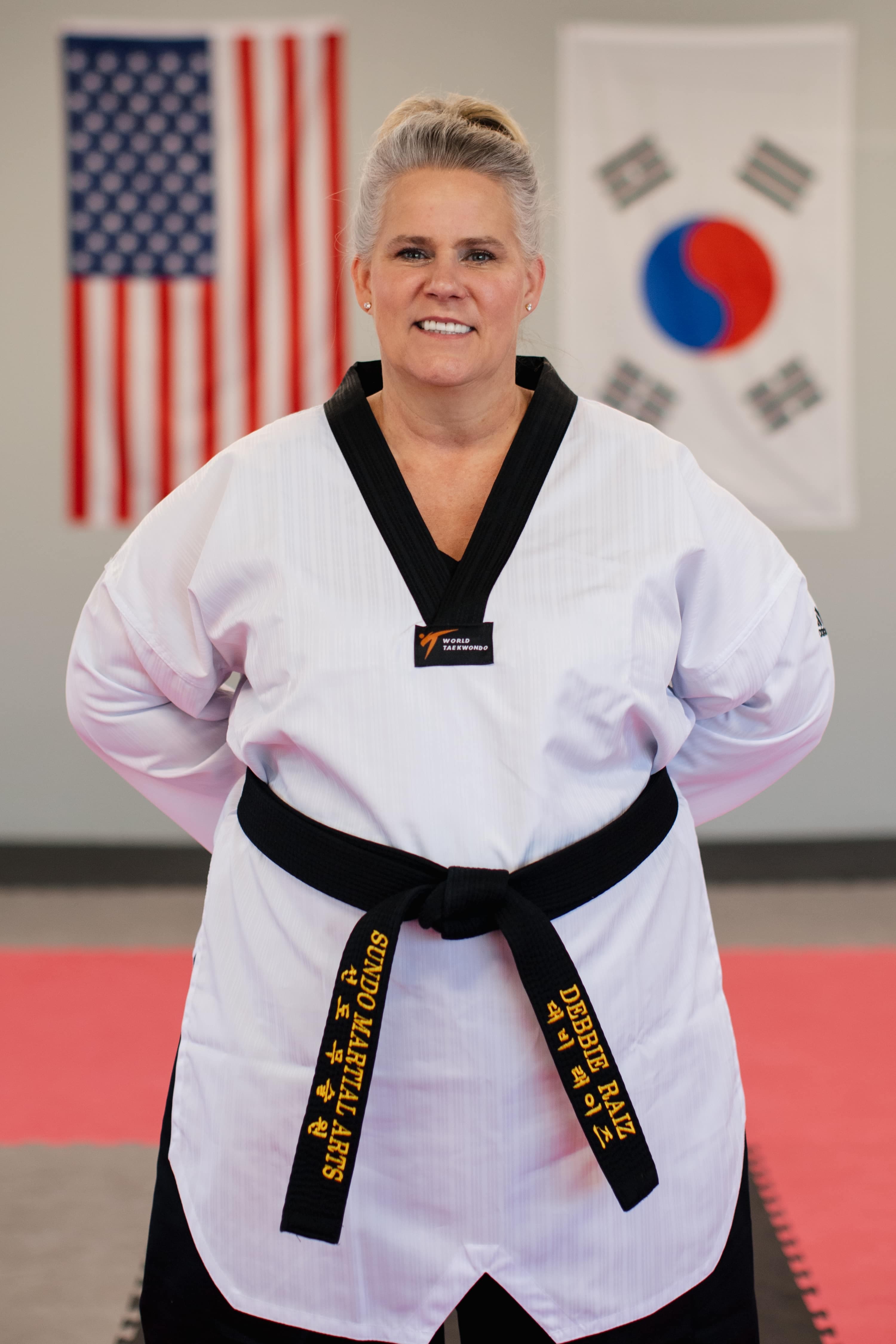 Instructor Debbie Raiz